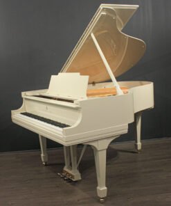 Piano à queue Steinway modèle M 5'7''