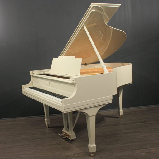 Piano à queue Steinway modèle M 5'7''