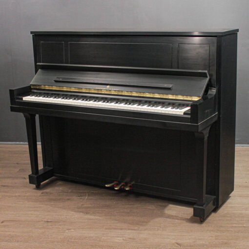 Piano droit Steinway 1098 46''